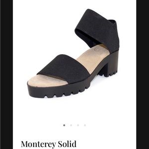Monterey Solid Sandal